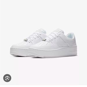Nike Sage Low Air Force 1